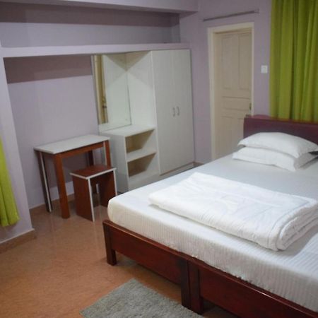 The Palm Guest House Kohima エクステリア 写真