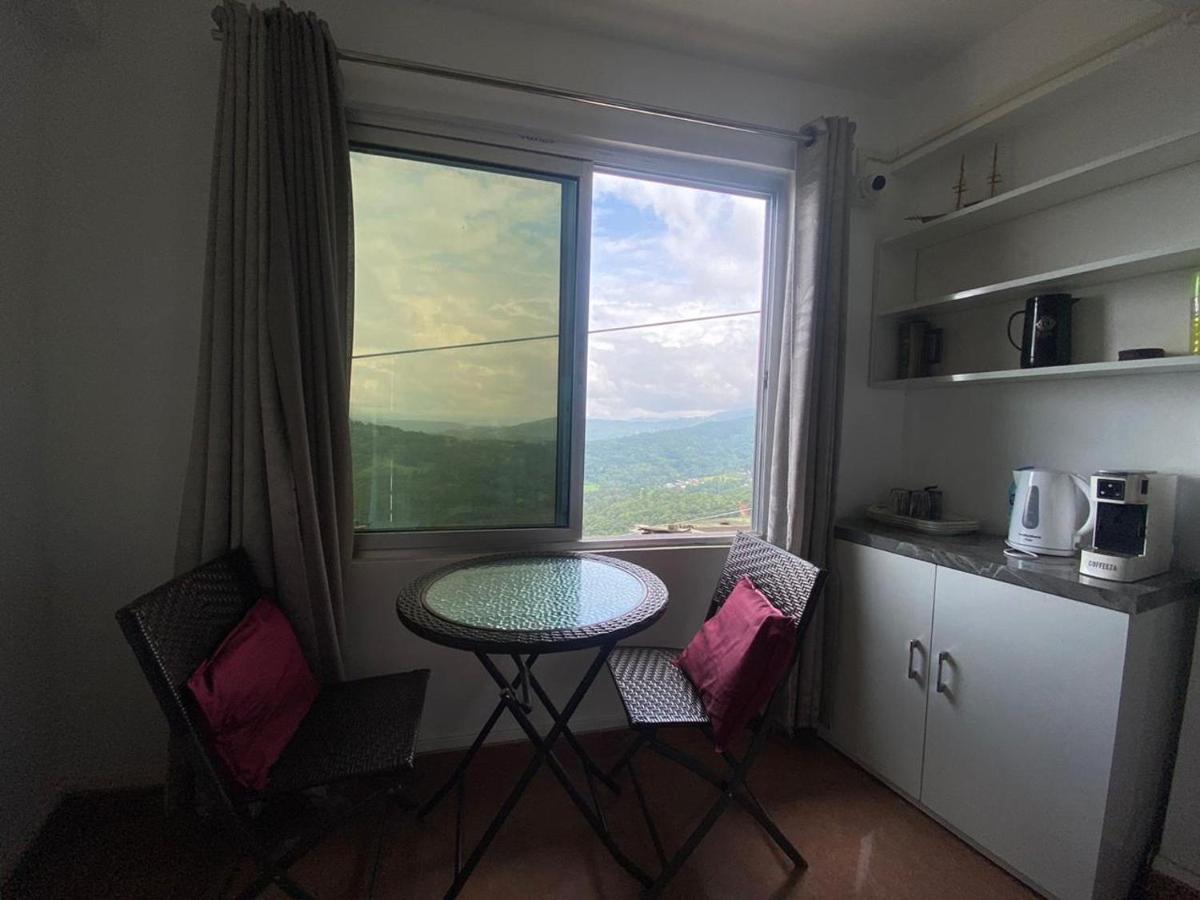 The Palm Guest House Kohima エクステリア 写真